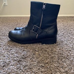 Clark’s black moto boots size 12